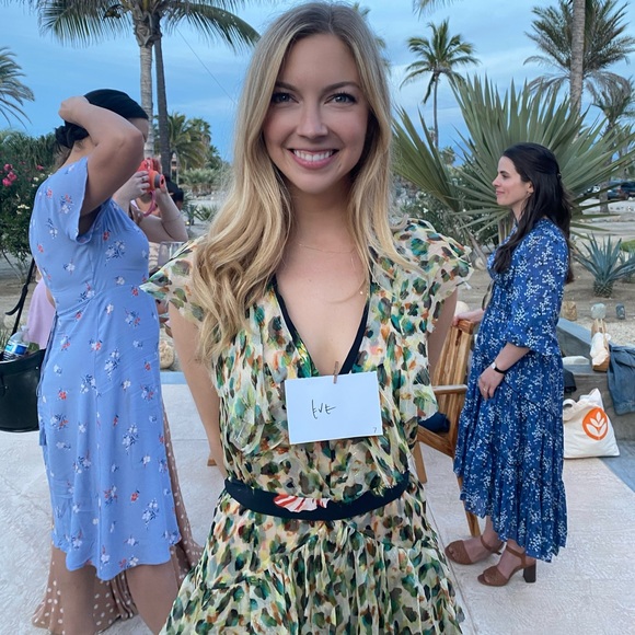 Le Superbe dress - Picture 2 of 8